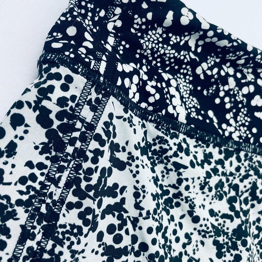 ~ Lululemon 10 Pace Rival Skirt Tennis Pickleball FlawNoShorts Black White - Picture 15 of 16